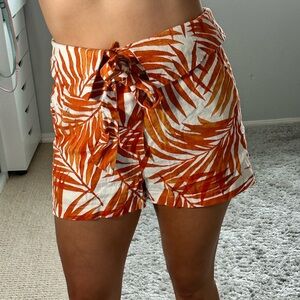high waist Tropical Orange Leaf Print Shorts